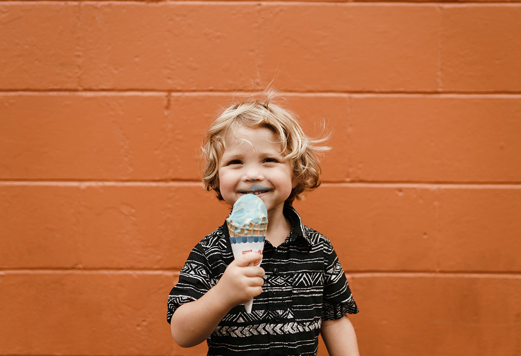 A kid with an ice cream