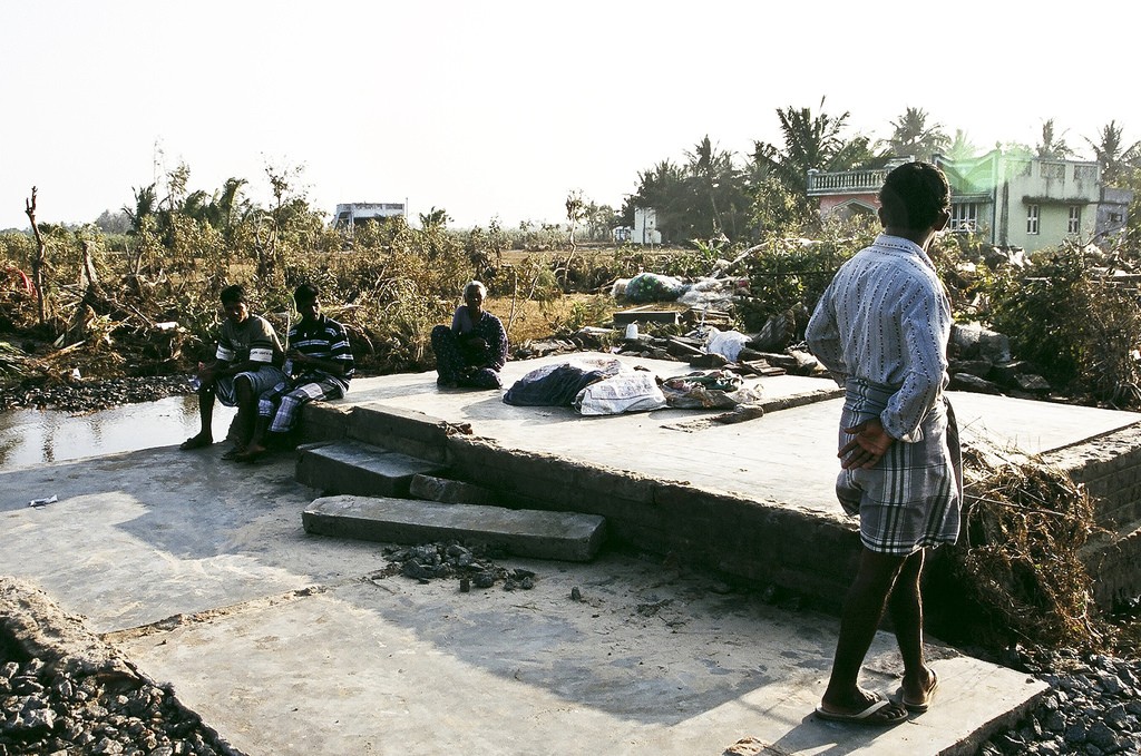 2004 tsunami destruction.