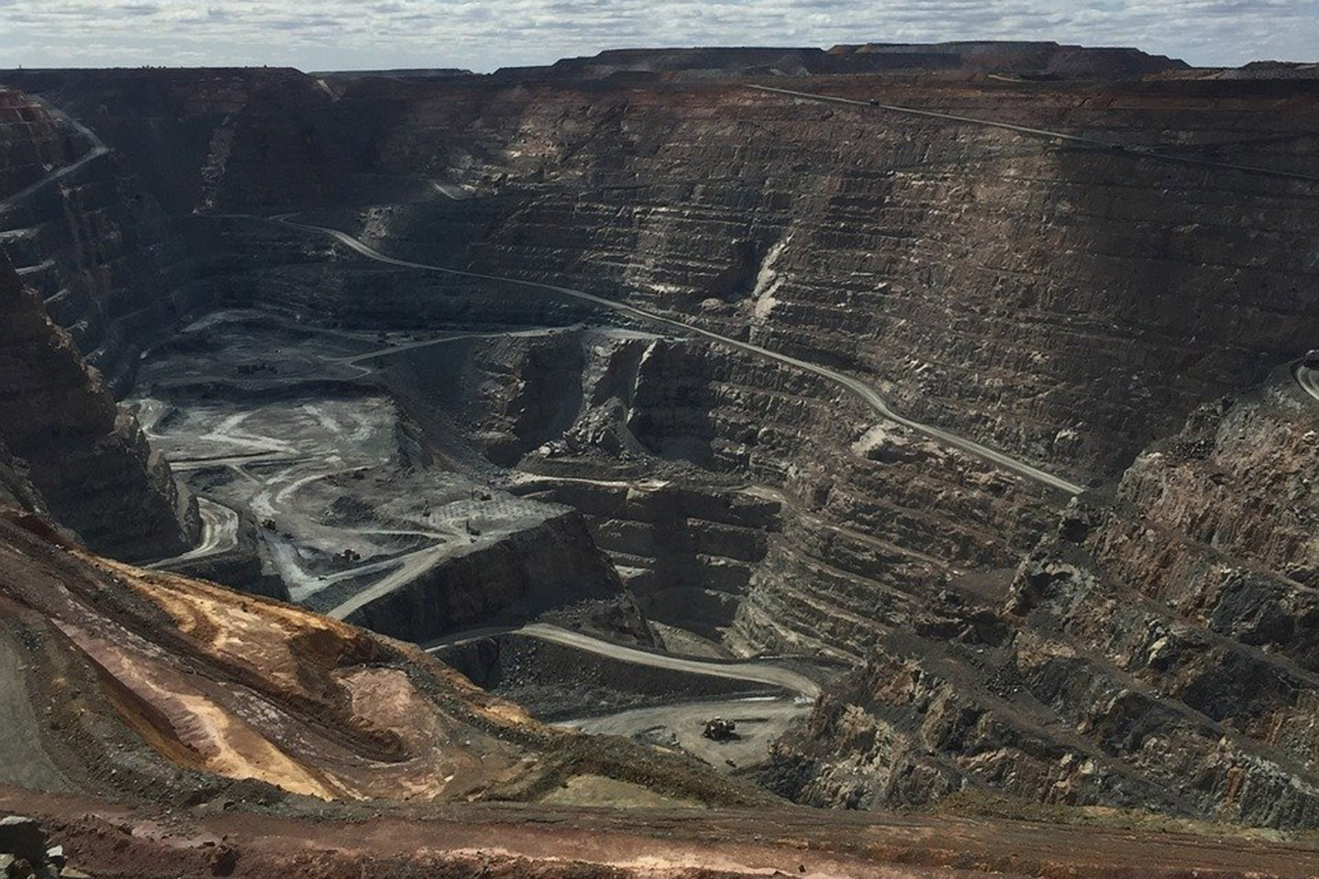  Mine site in Australia.