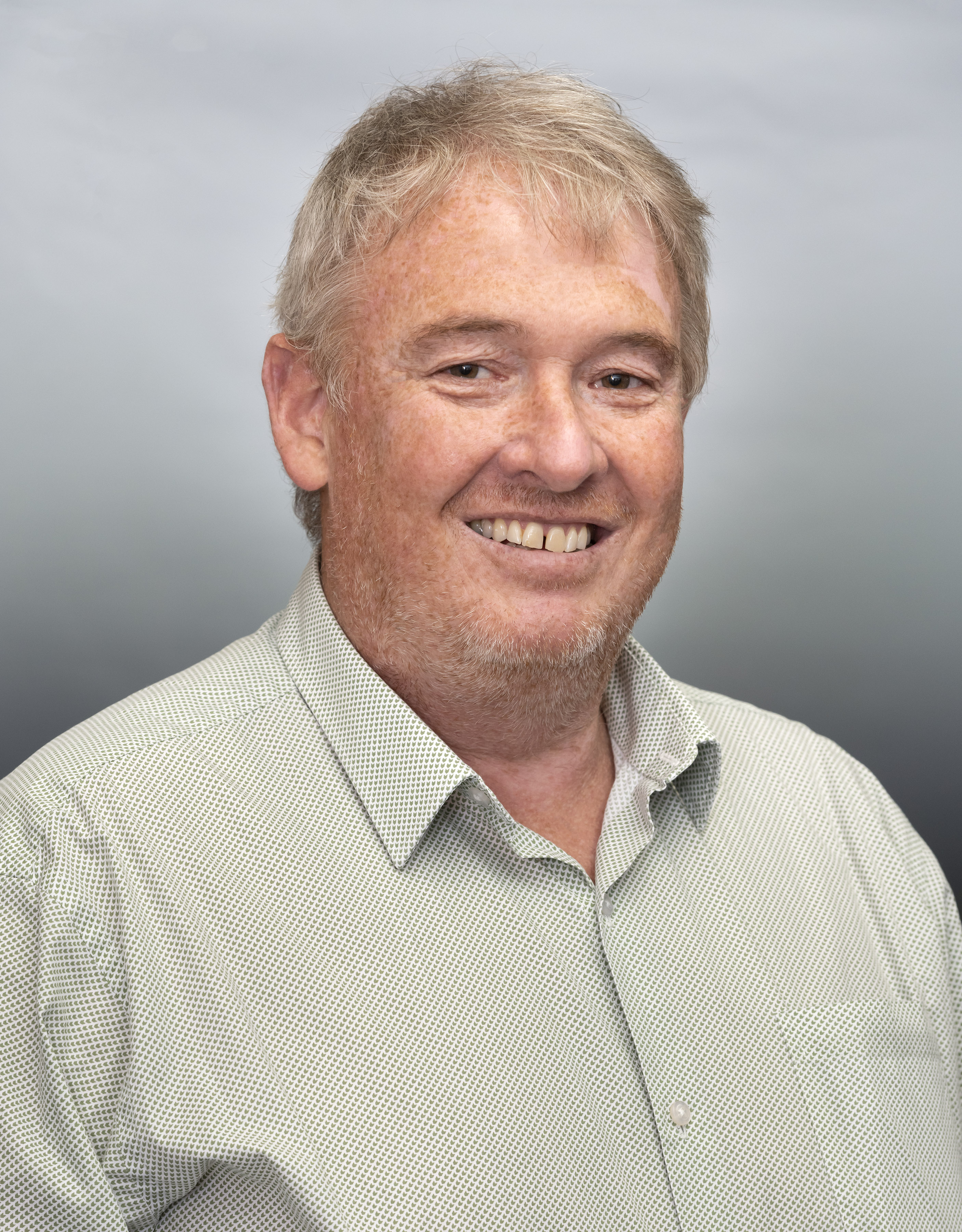 Professor Peter Betts (President GSA) 