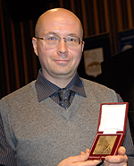 Dr Kostya (Ken) Ostrikov