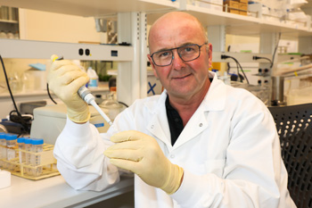  Lemberg and Caughley travelling fellowships awarded