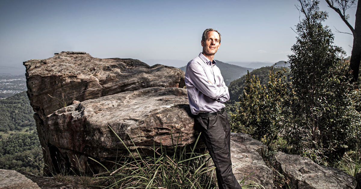 Peeking under Earth’s crust: Anton Hales Medal recipient talks giant volcanoes, mineral deposits and the impact of awards 