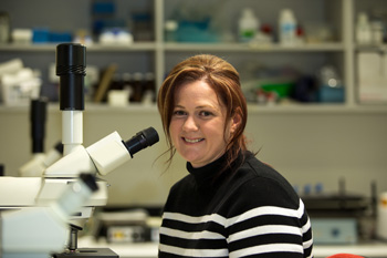 Two young scientists receive environmental science award