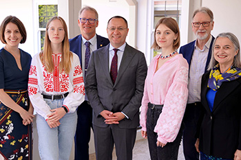 Aussie researchers extend a helping hand to Ukraine-thumbnail