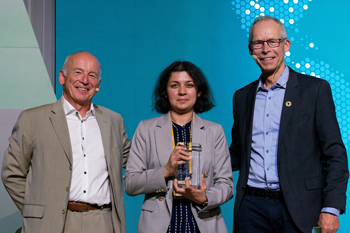 Australian researcher internationally recognised for global supply chain research-thumbnail