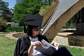 Australia’s top minds solve Christmas dilemmas-thumbnail